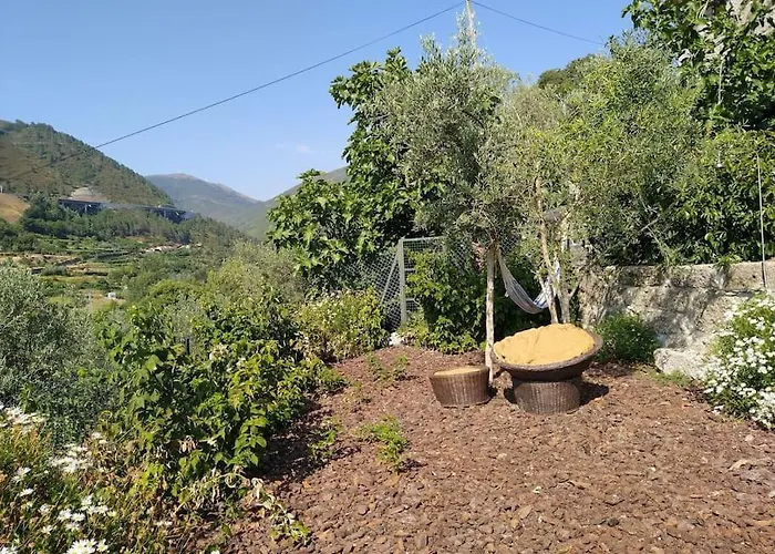 New Honey House, Serra Do Marao Ansiaes-amarante أمارانتي