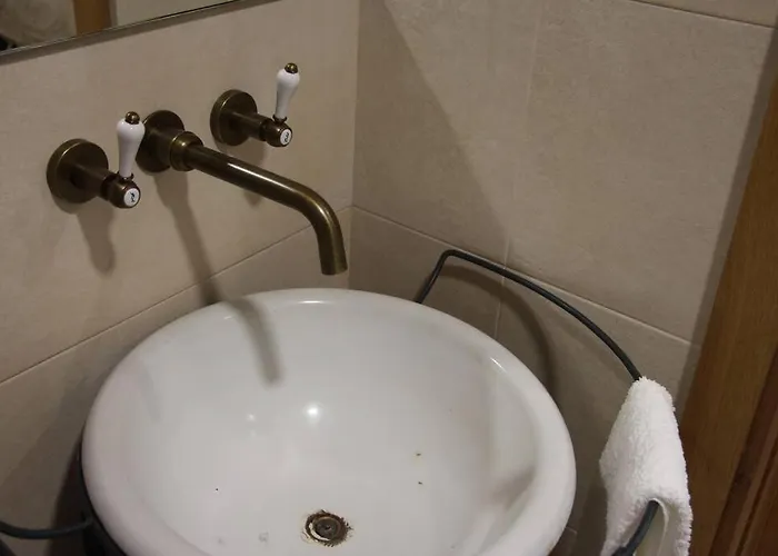 New Honey House, Serra Do Marao Ansiaes-amarante Vakantiehuis *