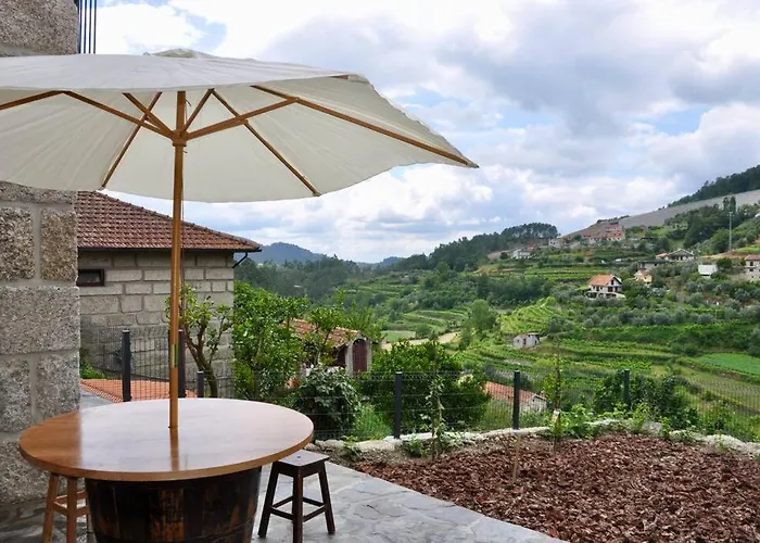 New Honey House, Serra Do Marao Ansiaes-amarante بيت للعطل أمارانتي