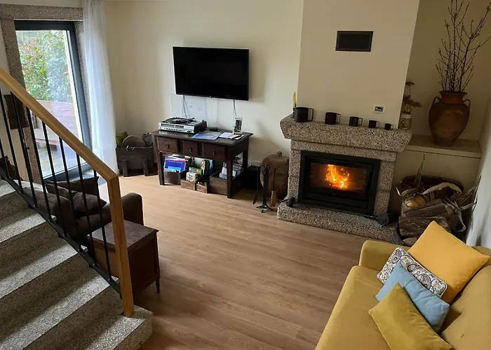 New Honey House, Serra Do Marao Ansiaes-amarante